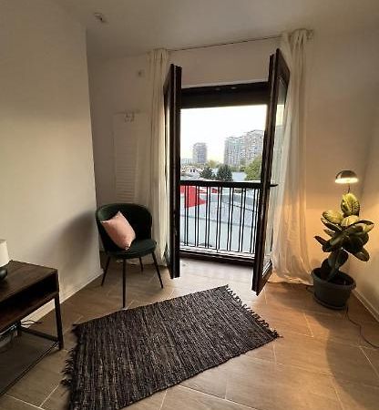 Апартаменти Perla Apartament Бухарест Екстер'єр фото